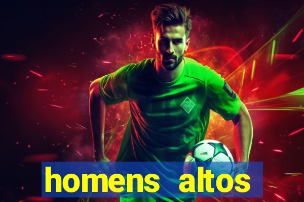 homens altos sarados pelados